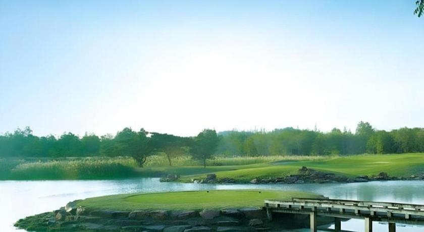 Lake View Hotel And Golf Club HHQ Exterior foto